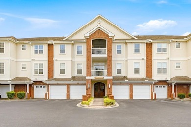 Come see this fully-furnished condo located in Harbour Cove at - photo 3