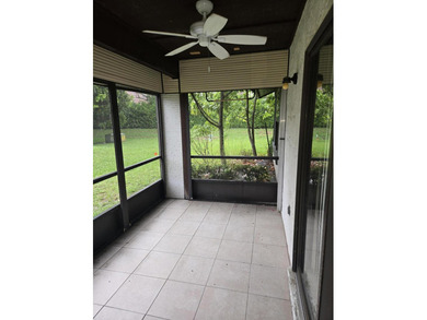 Corner unit 2 Bedroom, 2 Bathroom unit. Large bedrooms. 55+ - photo 1