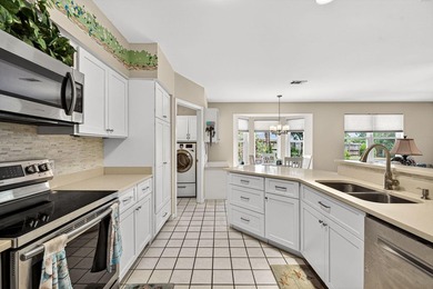Welcome to this beautifully maintained all-brick home tucked - photo 16