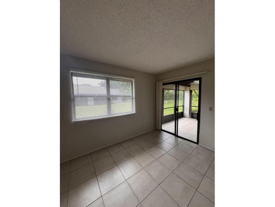 Corner unit 2 Bedroom, 2 Bathroom unit. Large bedrooms. 55+ - photo 8
