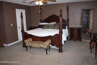 This home features an open floor plan, lots of shade from the - photo 28
