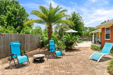 Welcome to this beautifully maintained all-brick home tucked - photo 41