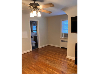 Well-maintained 4-bedroom, 2.5-bath Colonial ideally situated - photo 4