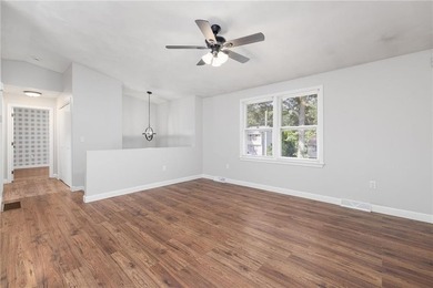 Additional listing photo 4