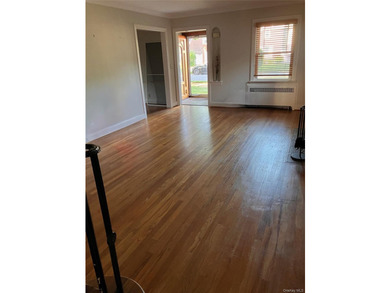 Well-maintained 4-bedroom, 2.5-bath Colonial ideally situated - photo 9