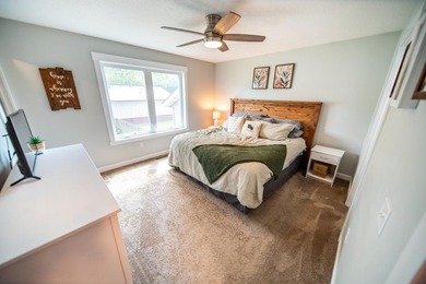 Welcome home to this beautifully maintained 3-bedroom, 2-bath - photo 15