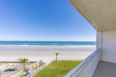 Wake up to direct ocean views from this fully renovated 2 - photo 23