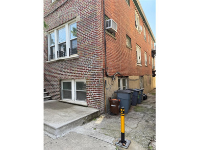 Beautiful and well-maintained legal 3-family detached home in - photo 3