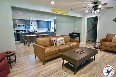 Kirby Lake House - photo 3
