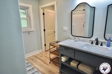 Kirby Lake House - photo 10
