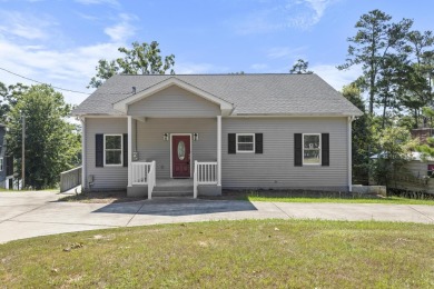 Lake Home For Sale in Lincolnton, Georgia