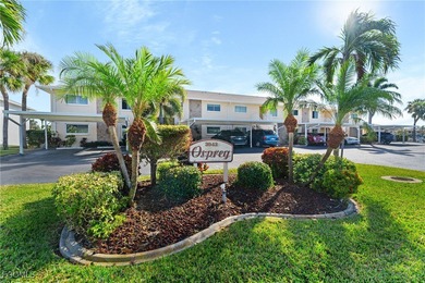 Cape Coral Lakes Area Condo For Sale in Cape Coral Florida