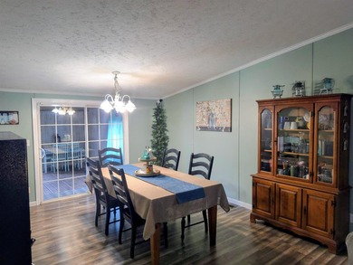Enjoy the peace and privacy of country living in this - photo 7