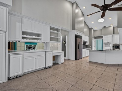 NEW ROOF with acceptable offer! Custom All-Brick Pool Home in - photo 18