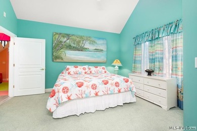Experience the art of lakefront living at Tropical Paradise, an - photo 19