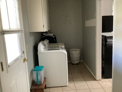 A beautiful 2-story 2486 sq ft home in a nice location close to - photo 22