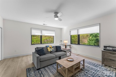 Extraordinary opportunity to own this move-in ready condo - photo 23