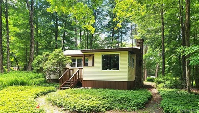 Smallwood Summer Sale! Location, Location! Year-round 2 bedroom - photo 1