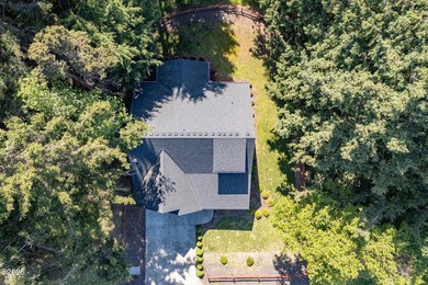 Surrounded on 3 sides by majestic towering evergreens & - photo 34