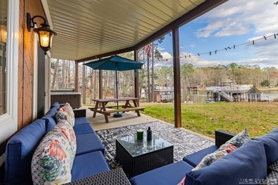 Experience the art of lakefront living at Tropical Paradise, an - photo 37