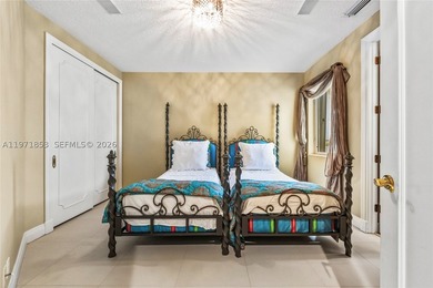 Experience refined living in Westons most prestigious guard - photo 38