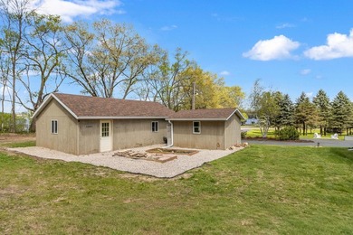 Experience country living with stunning views in this - photo 38