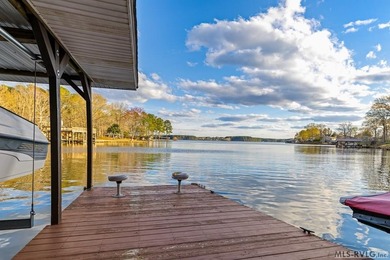 Experience the art of lakefront living at Tropical Paradise, an - photo 40