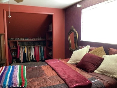 A beautiful 2-story 2486 sq ft home in a nice location close to - photo 42