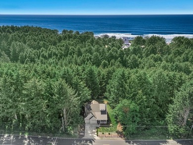 Surrounded on 3 sides by majestic towering evergreens & - photo 42
