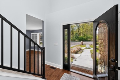 5 BD 4 BA, 4,173-sq-ft 2-story brick home, .25-acre lot w/ 101 - photo 6