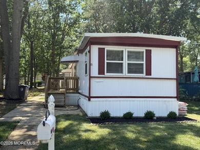 Don't miss out on this beautifully renovated home in Roberts - photo 1