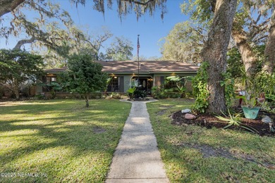Doctors Lake Home Active Under Contract in Orange Park Florida