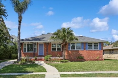 Lake Home For Sale in New Orleans, Louisiana