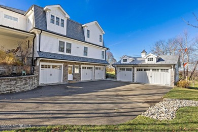 Perched atop prestigious Beacon Hill, this exceptional seashore - photo 10