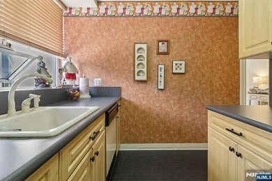 CONTACT DEBRA JACOBS & HALLEY NATKIN COLDWELL BANKER FORT LEE - photo 21