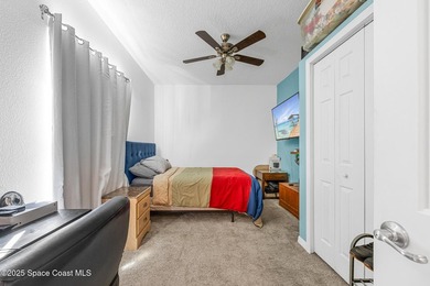 Welcome to this beautifully designed 4-bedroom, 2-bathroom home - photo 28