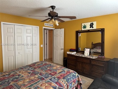 Spacious 4BR/3BA home in the desirable Floresta Pointe community - photo 31
