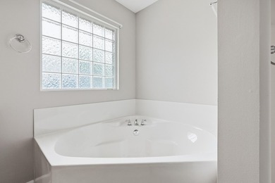 Just Minutes from the Water - Comfort, Space, and Peace of Mind - photo 32