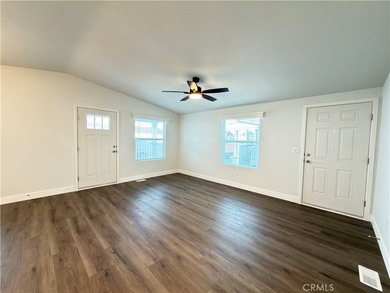 Pictures Coming Soon! Beautiful 3-Bedroom, 2-Bath Manufactured - photo 38