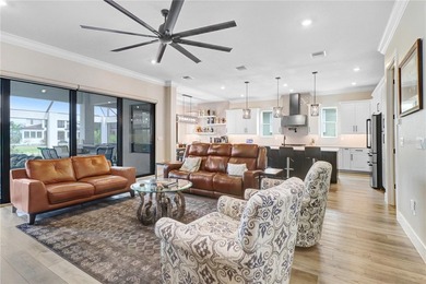 Welcome to luxury waterfront living in the exclusive community - photo 10
