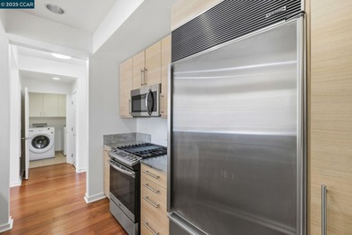 With its outlook onto Trinity Avenue, this distinguished Mercer