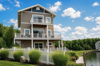 Lake Life at its Finest! This exceptional 3-story waterfront - photo 3