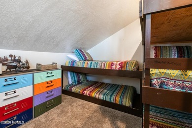 One of the best opportunities in Park City! Walk-to-lift condo - photo 15