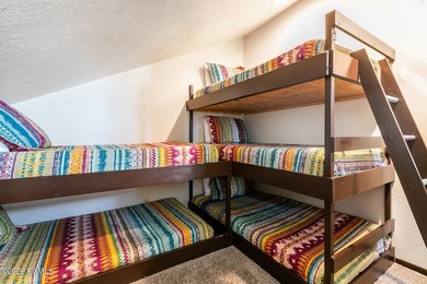 One of the best opportunities in Park City! Walk-to-lift condo - photo 16