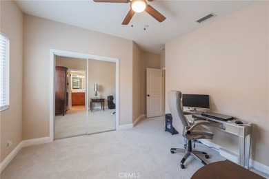 Beautiful move-in ready townhome located in a small development - photo 20