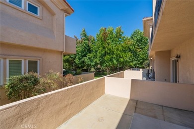 Beautiful move-in ready townhome located in a small development - photo 23