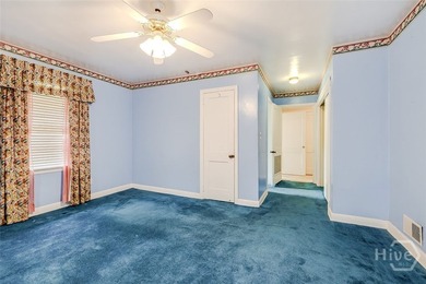 Located in the heart of Midtown Savannah just steps from - photo 25