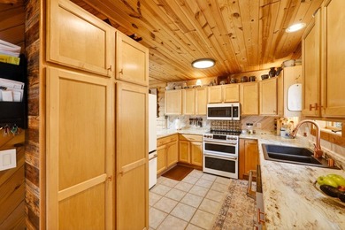 Experience the best of the Dells from your own private log cabin - photo 30