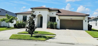 Lake Tohopekaliga Home For Sale in Kissimmee Florida