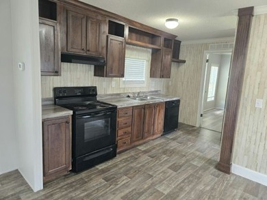 Additional listing photo 2